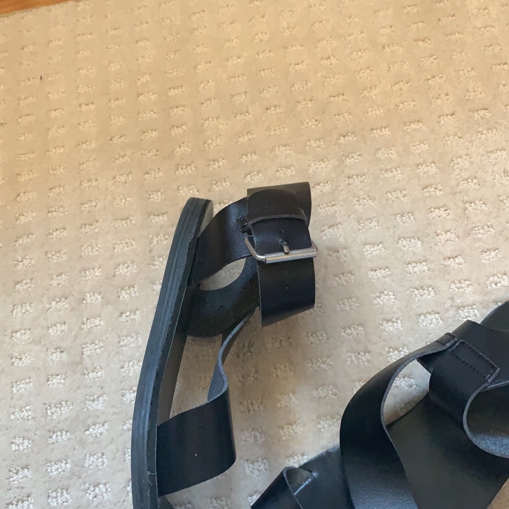 Sandals - Picture 3 of 3